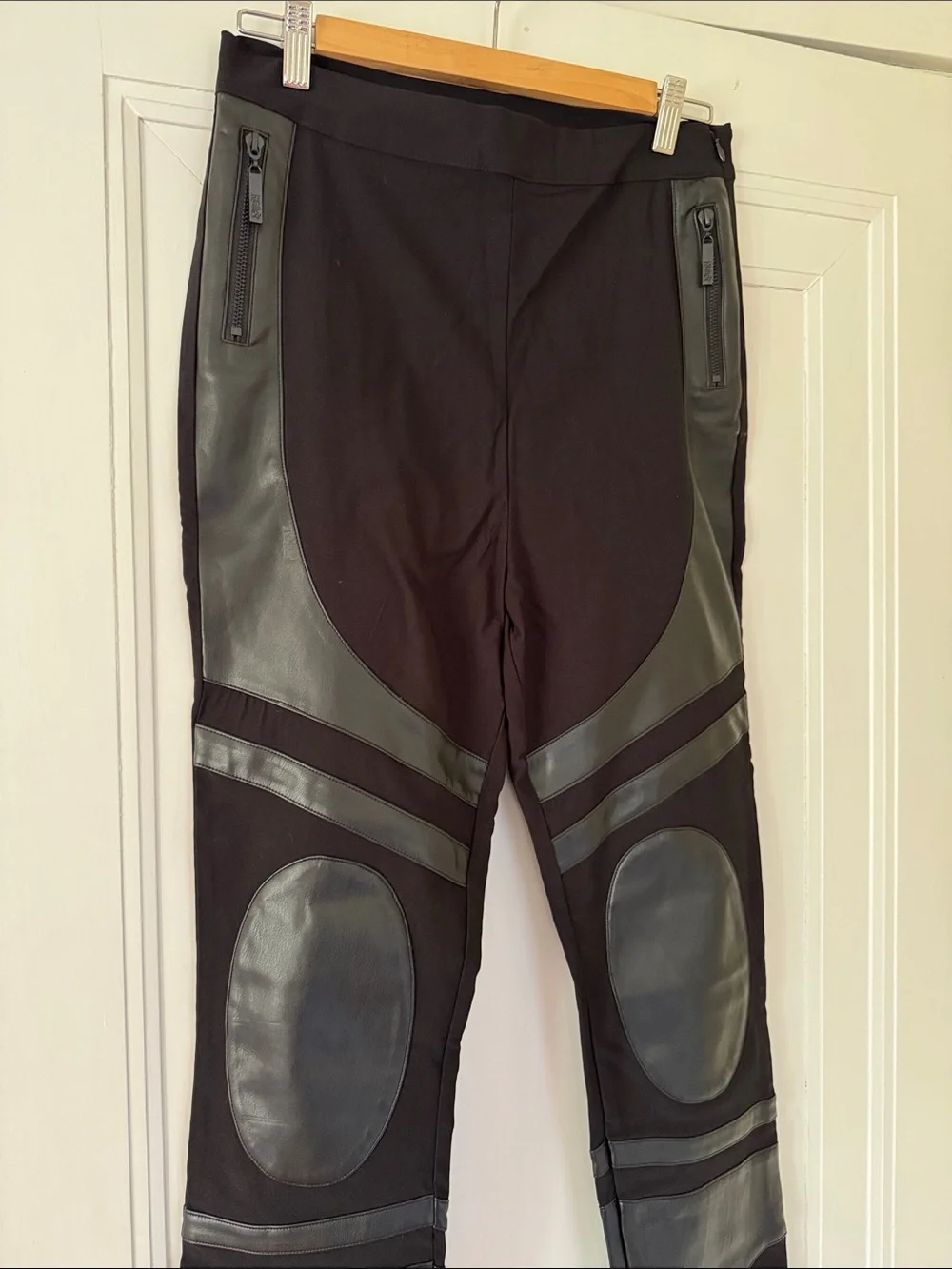 KILLSTAR voidclash black stretch Faux Leather Panel women’s pants L - Picture 2 of 6
